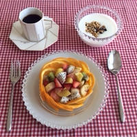 『フレッシュフルーツの盛り合わせ』の朝ごはん☆ヨーグルト・コーヒーとともに♪♪