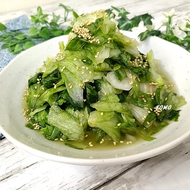 レタス大量消費にも♪レタスと生姜の浅漬け