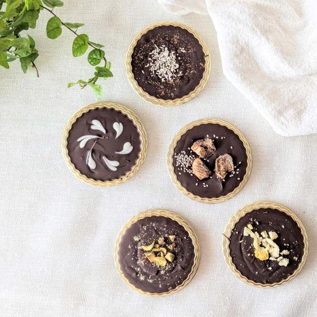 ゴールドプレートに手作りチョコスイーツを♪
