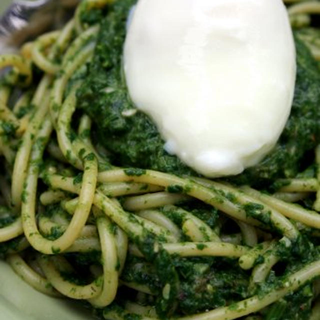 Pasta with Japanese Pesto-like Spinach Sauce和風ほうれん草ジェノベーゼ風パスタ