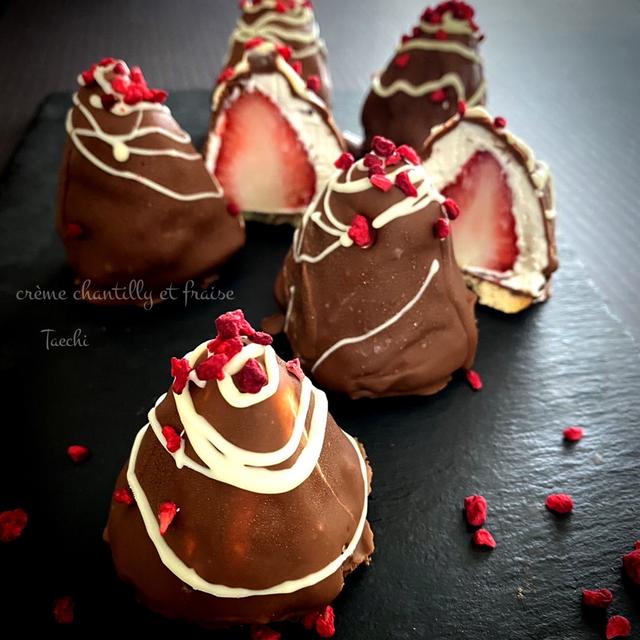 贅沢な苺チョコ　フレーズシャンティイ　e.t.c.