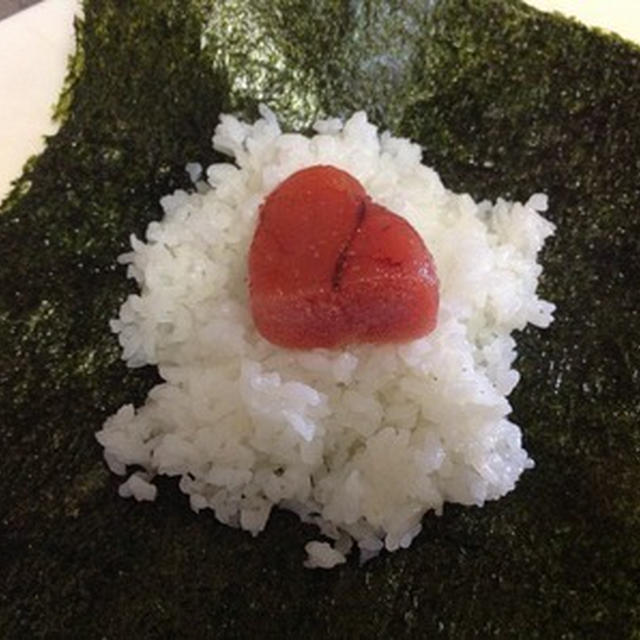 朝ごはんは贅沢に「明太子おにぎらず」