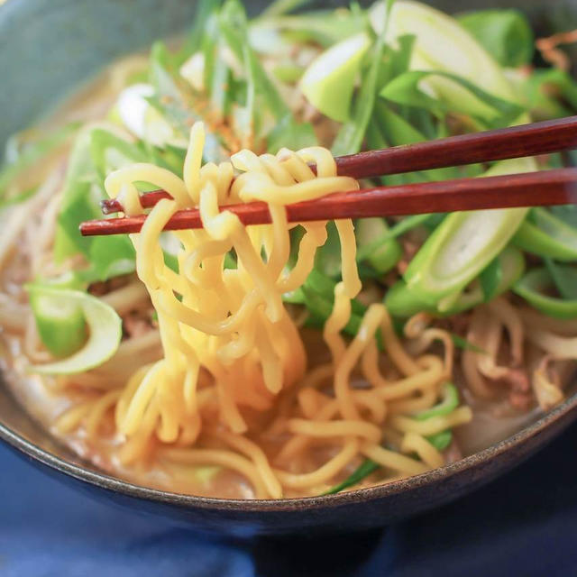 もやしたっぷり！簡単！本格！味噌ラーメンの作り方