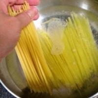 まな板、包丁いらず５分で作れる明太子スパゲティ