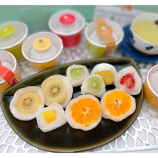 製造直売「フルーツ大福 KAJITSUDO 熊谷本店」旬の果実もちっトロッ♪