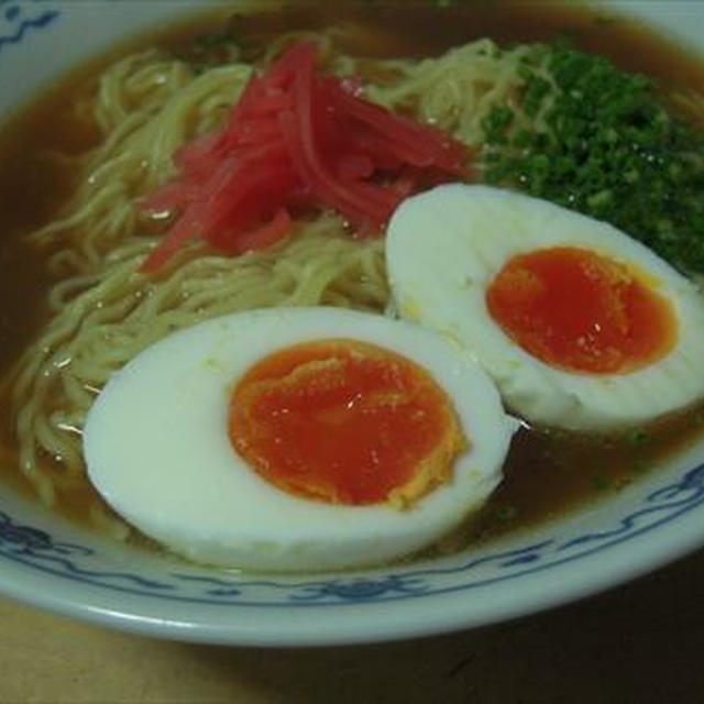 前沢牛ラーメンと白金豚ラーメン