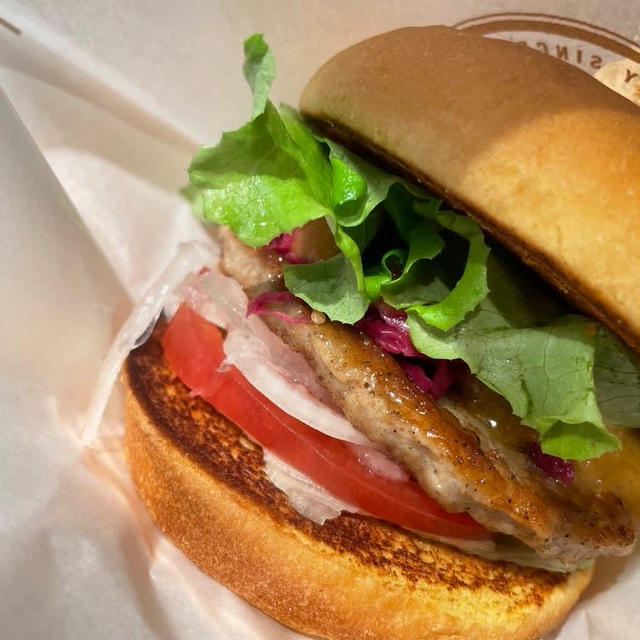 ガーデンサラダバーガー「フレッシュネスバーガー」