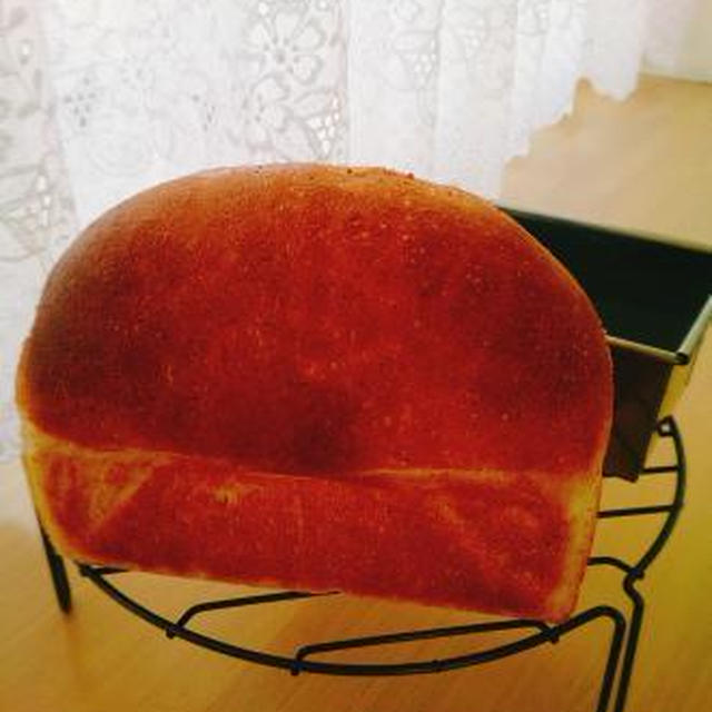 全粒粉のミニ食パン♪たまごサンド♪メープルバタートースト♪