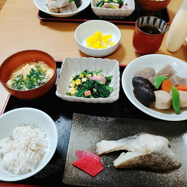 お昼ごはん＆一汁三菜の晩ごはん