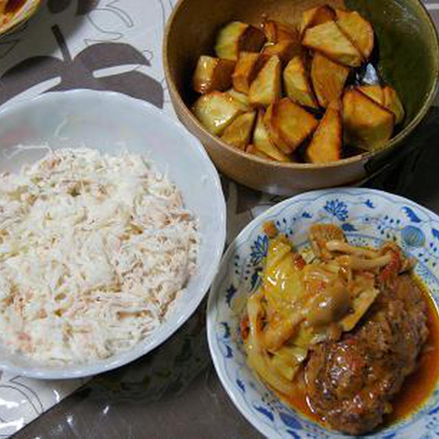 煮込みハンバーグ