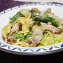 13/04/23　鶏肉とキャベツのキムチパスタ