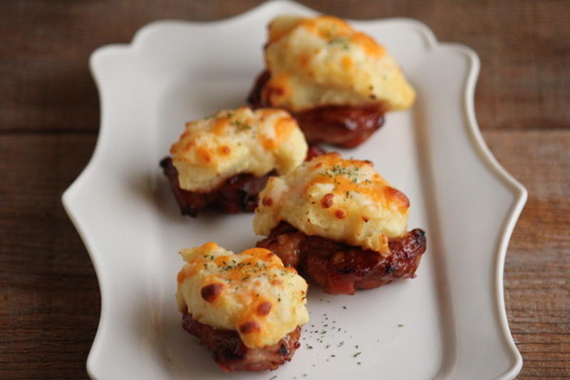 クリスマスにも★チキンの照り焼きチーズポテト焼き