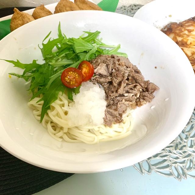 梅雨入りでジメジメ！冷やし肉うどん