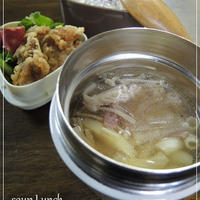 ボロニアソーセージとマカロニの食べるスープ