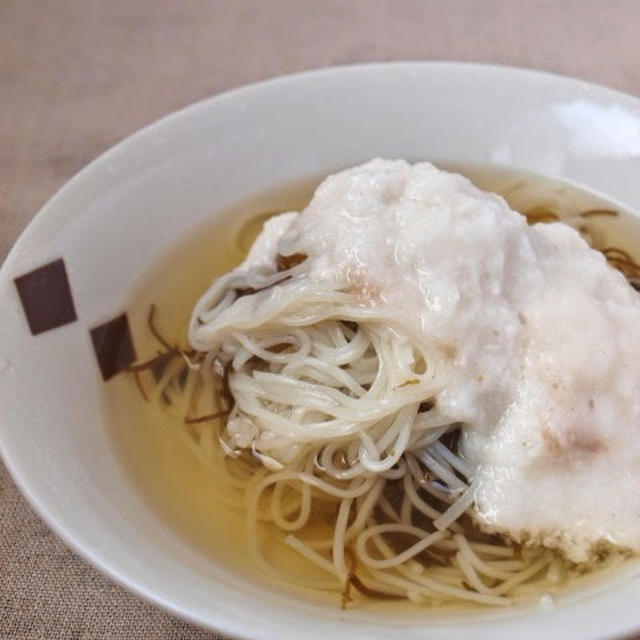 もずくとろろにゅうめん