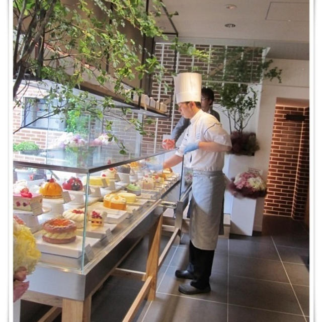 話題のアイスケーキ実食レポ☆グラッシェル 表参道店のアントルメグラッセ