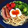 スパを茹でる時に卵も一緒に茹でて「ゆでたまごサラダスパ」