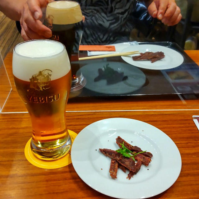 ヱビスビール記念館 テイスティングサロンで有料試飲