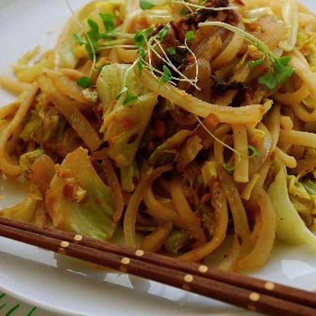 柚子風味☆クミン味噌の焼きうどん