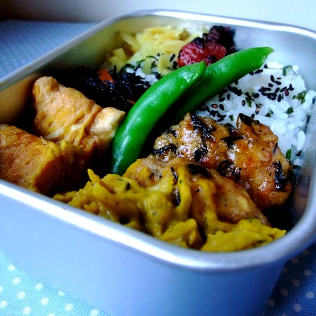 豆腐つくねバーグ弁当。