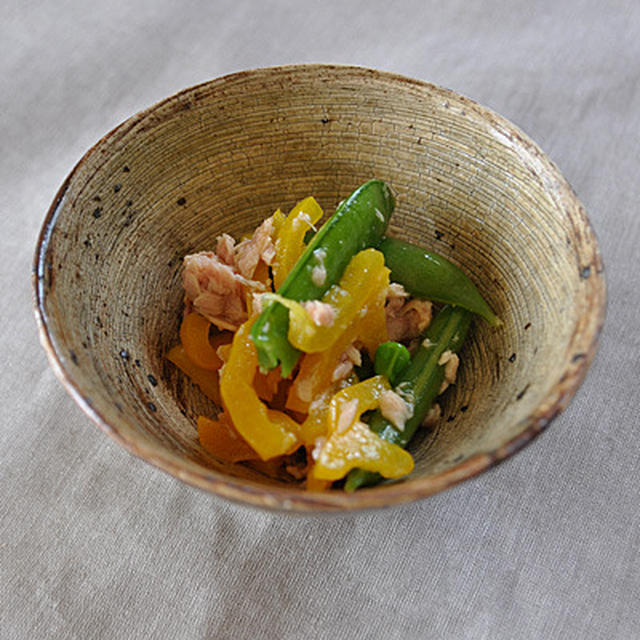 スナップえんどうとツナの和え物