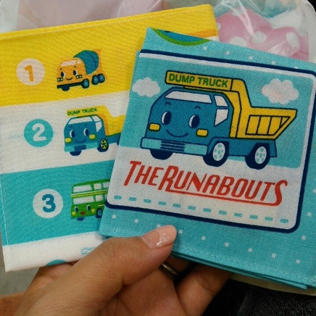 おまけ付き☆サンリオでハンカチ購入～幼稚園用品