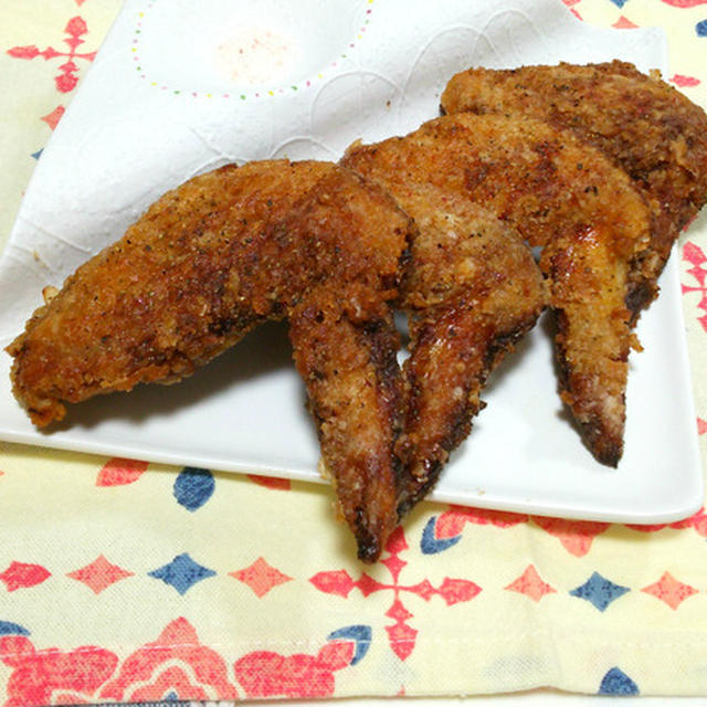 コショウたっぷり手羽先唐揚