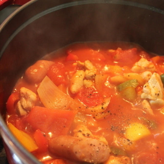 ストウブde鶏肉のトマト煮♪