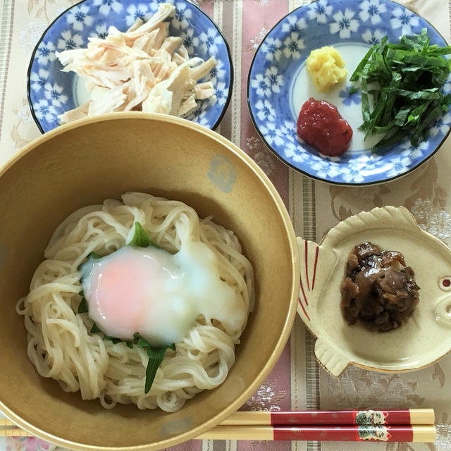 薬膳ってなぁに？今日は人間関係運アップのそうめん＆そばがラッキー、具だくさんのそうめんで薬膳！