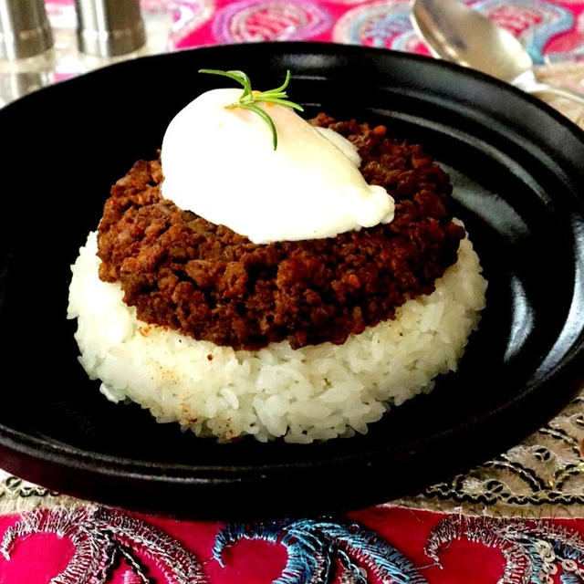 フライパン1つで簡単！6種の本格スパイスキーマカレー♡温泉卵の作り方♡