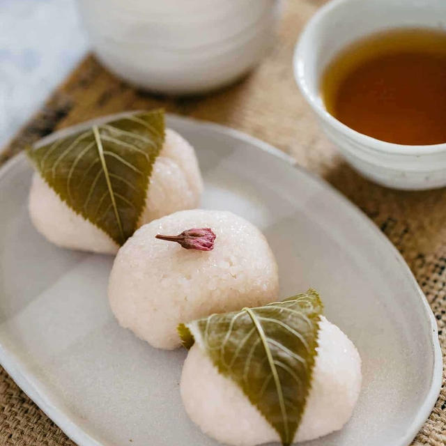 Sakura Mochi: Cherry Blossom Rice Cake