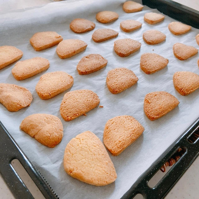 サクサク♡アーモンド米粉クッキー＊米粉パンとドラマ