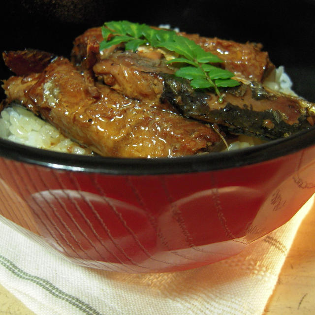 秋刀魚の蒲焼丼