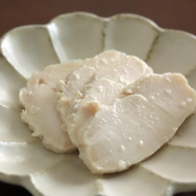 塩麹サラダチキンと、新玉ねぎのドレッシング