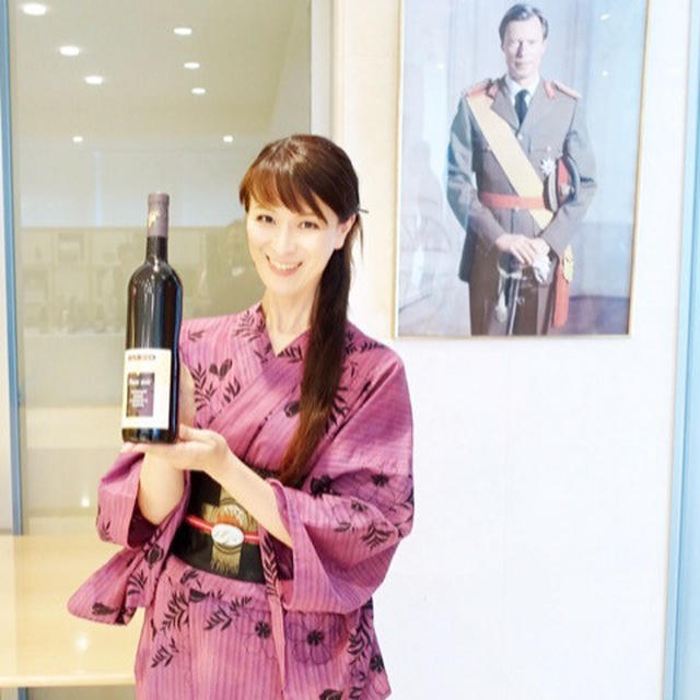 ルクセンブルク大使館での ワイン試飲会へ。' 和食・和菓子 'とも合うワインを発見♪