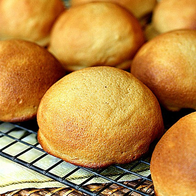 Mexican Milky Coffee Buns