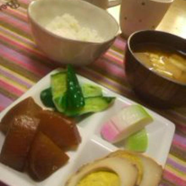 ＊大根と手羽元に煮物＊