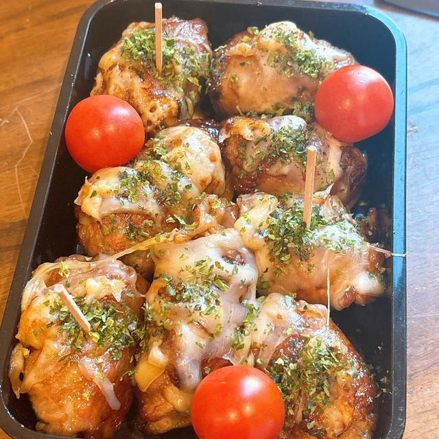 チーズ肉巻きおにぎりです〜！！