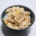 たんぱく質たっぷり食べたいなら「鶏そぼろ豆腐」ご飯にのせて by ビストロパパさん