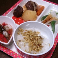 魚のアラでカレー風味のふりかけ、できました♪　#ハウス　#ご飯のお供　#ふりかけ