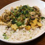 大当たり！！「鳥と高菜のエスニック風丼」