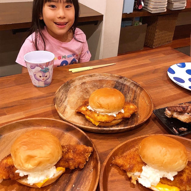ビッグフィッシュバーガーです！！