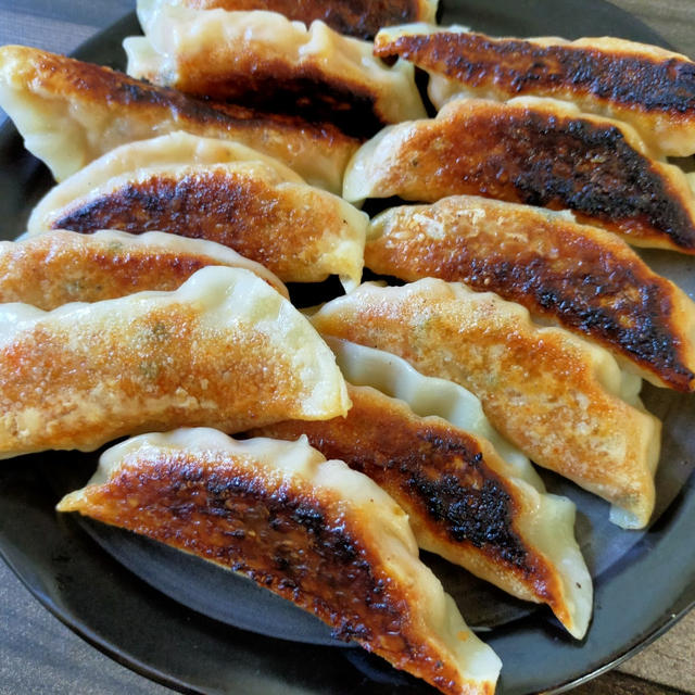 王餃子のキムチ餃子を食べてみました(*´艸｀*)