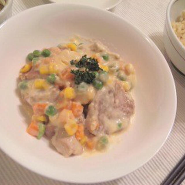 豚ヒレ肉のクリーム煮