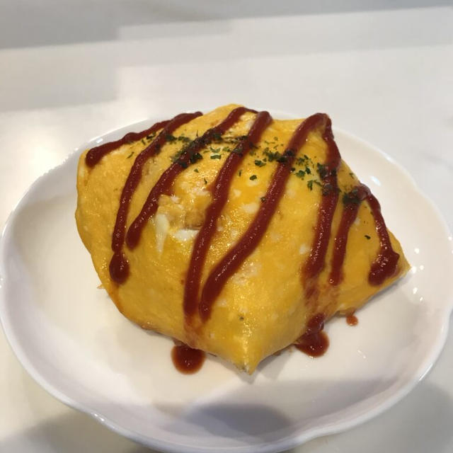 【レンジ調理で簡単・時短】薄焼き卵の作り方。油を使わないからヘルシーに仕上がります！