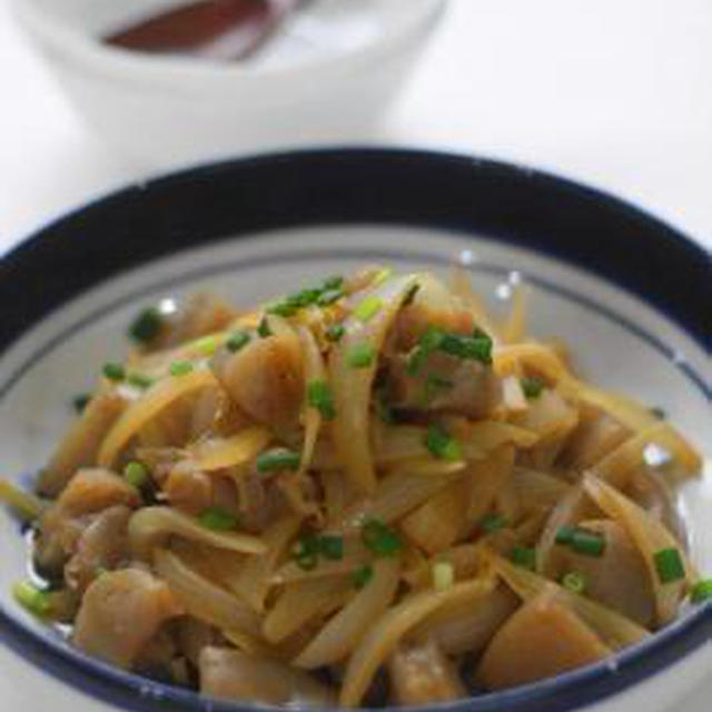 こんにゃくと玉ねぎのしょうが焼き風