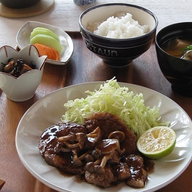 ストウブで♪ 豚肉ときのこのバルサミコソテー