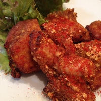 おいしくて楽しい ♪　お弁当レシピ④ 「真っ赤なチキンと葱の生菜チキン」。