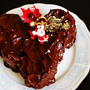 ハートのクリスマスチョコレートケーキ。