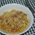 トマトベースのパスタ